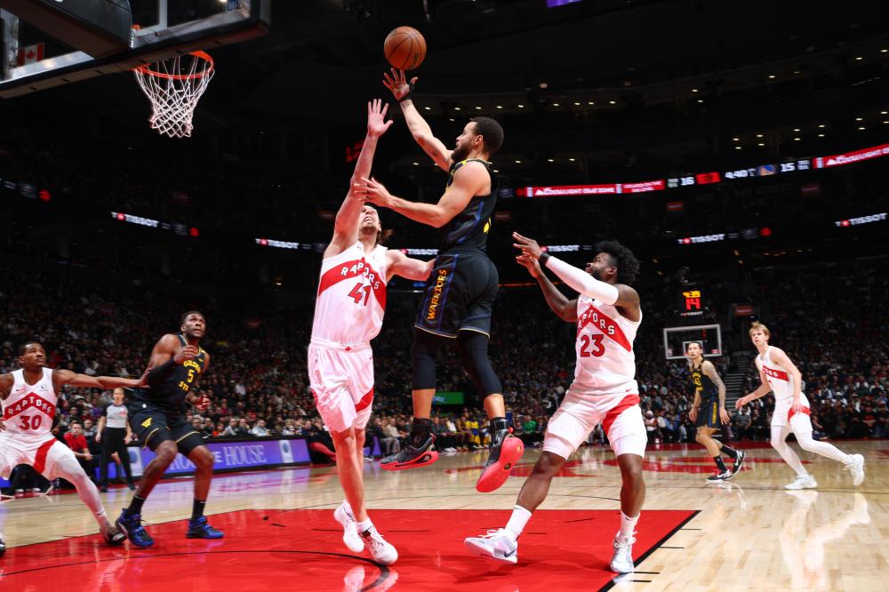 现效力于西 现效力于西