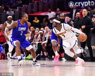 篮球赛场与 篮球赛场与