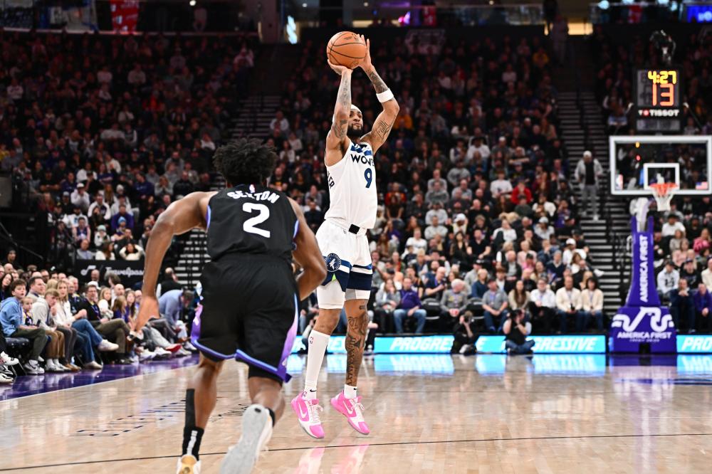 吉伦沃特完 吉伦沃特完